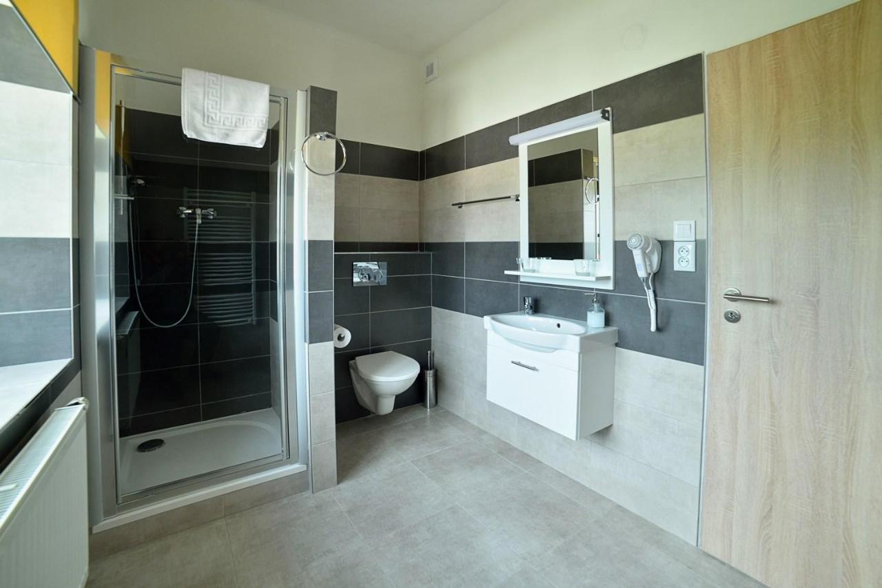 Pivovarsky Dvur Lipan Tyn nad Vltavou Ngoại thất bức ảnh